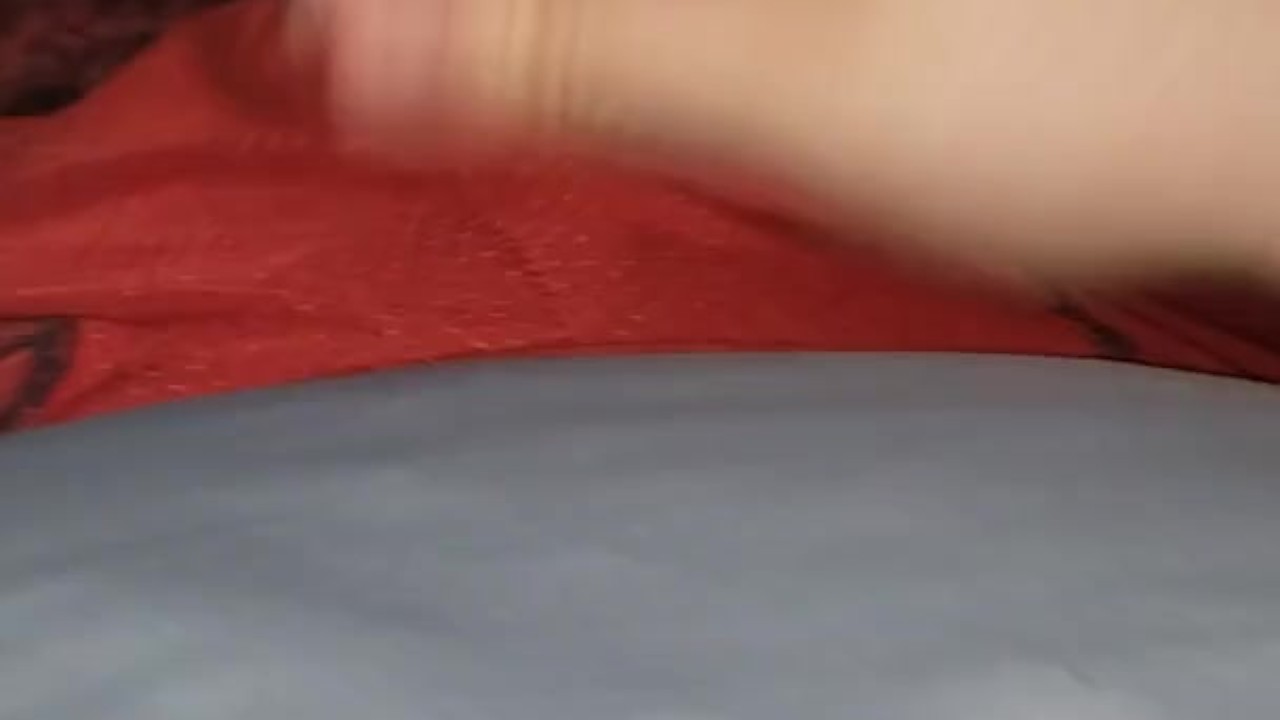 Young Twink Masturbates to Huge Load