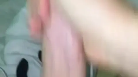 Gay Guy Uses Vibrator on His Asshole for First Time