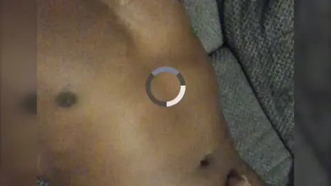 Guyfit4life Shows Off Body