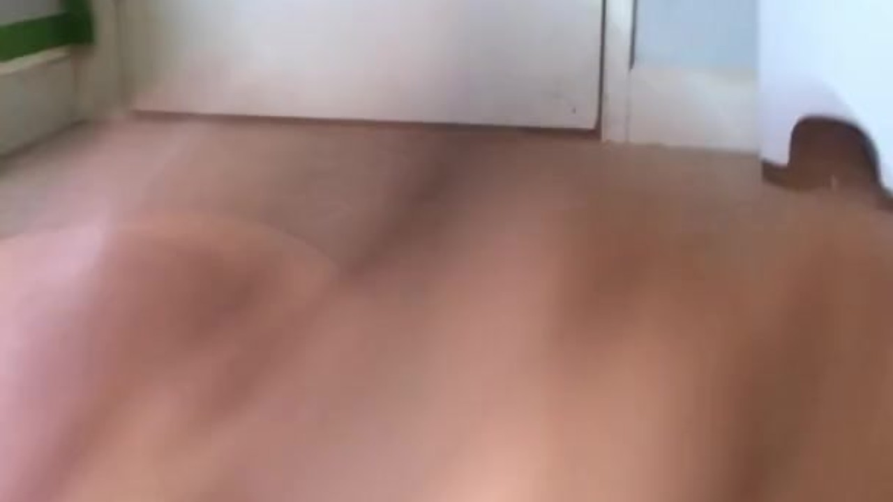College Boy Masturbates and Strokes Dick