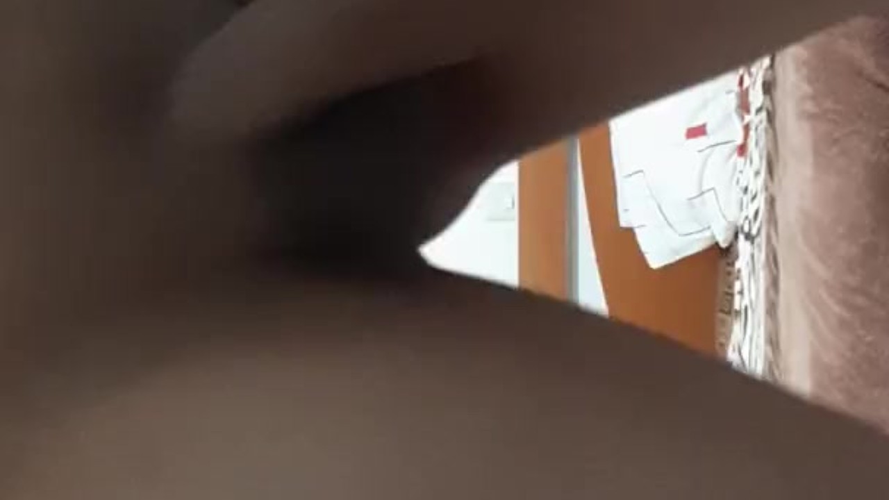 Intense Cumshot Action