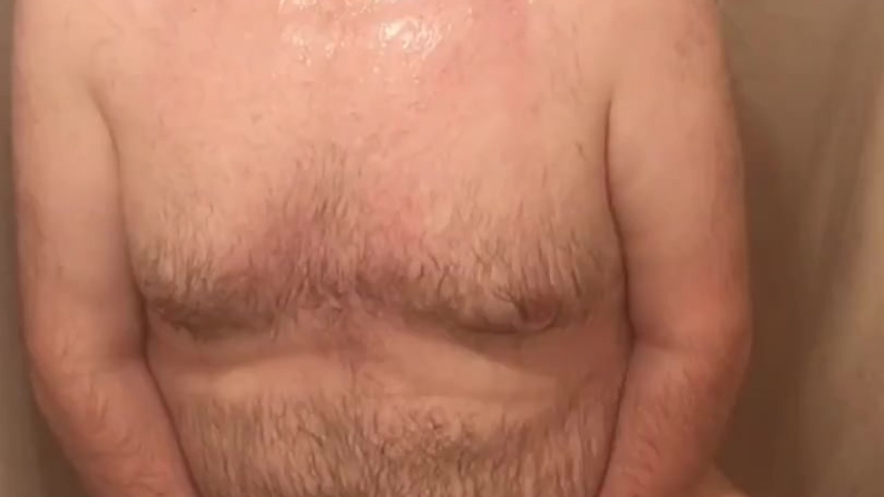 Solo Guy Masturbates in Shower