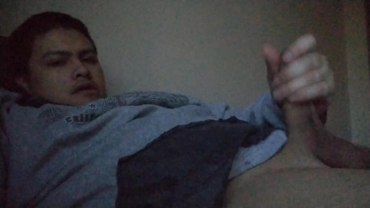 Guy Jerks Off for Quick Cum Release