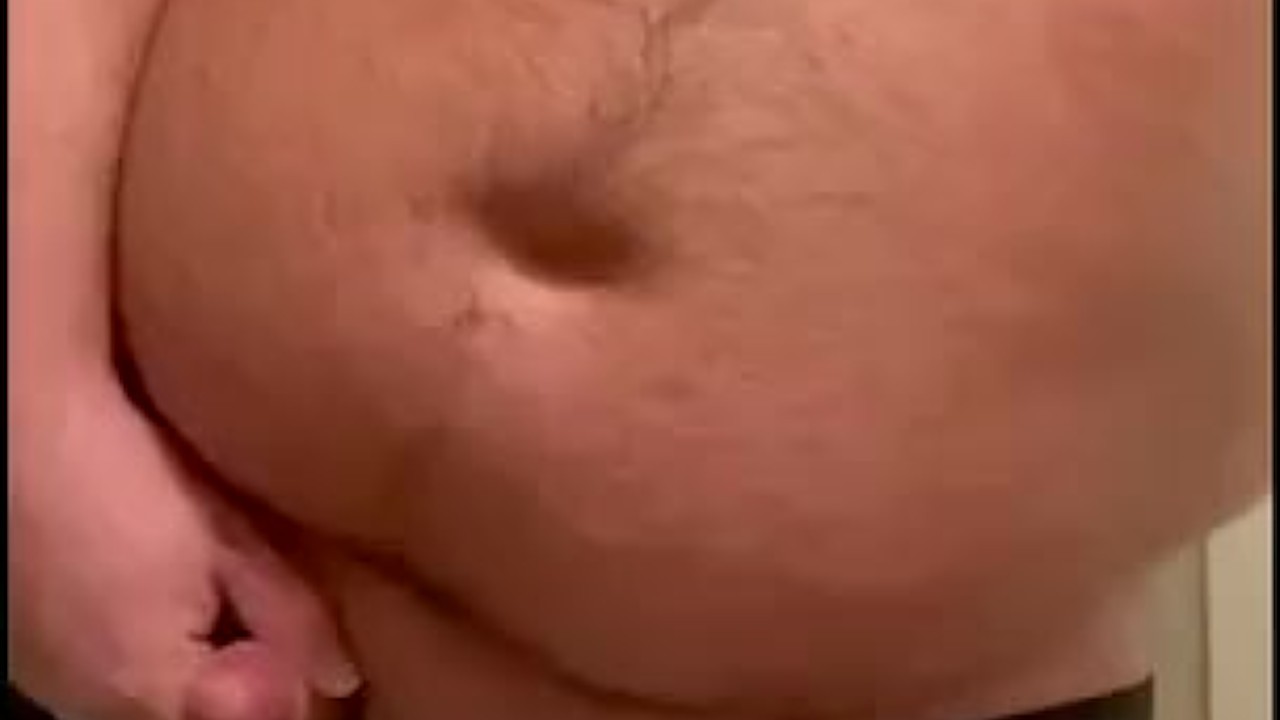 Guy Masturbates Before Bedtime