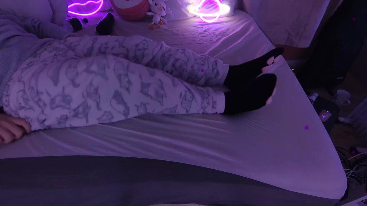 Guy Edges with Fleshlight Squeaky Toy