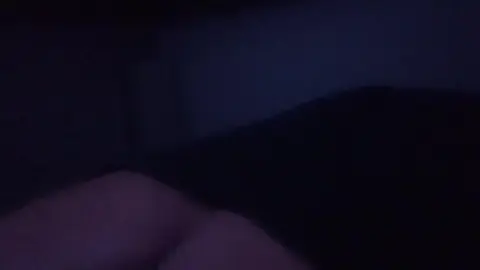 Guy Masturbates in Self Service Scene