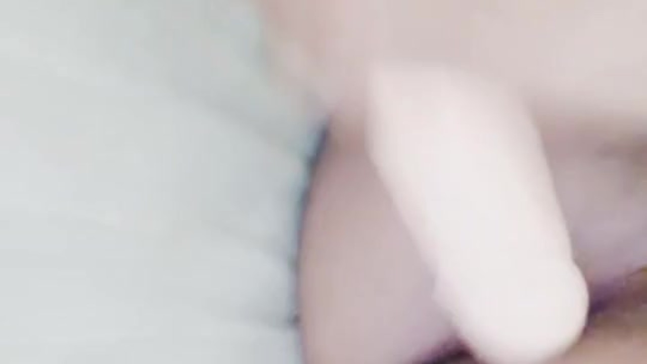 Gay Twink Tries Dildo in Virgin Hole