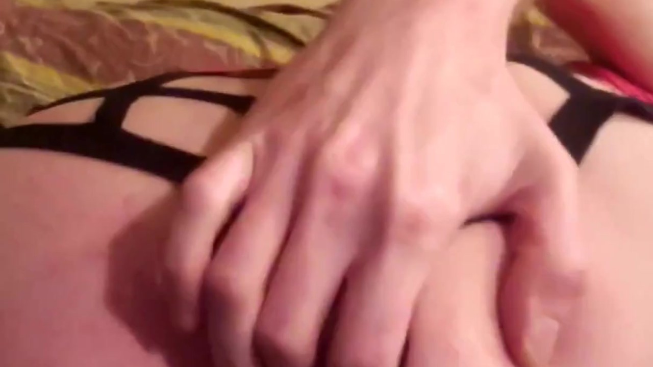Guy Enjoys Solo Anal Masturbation