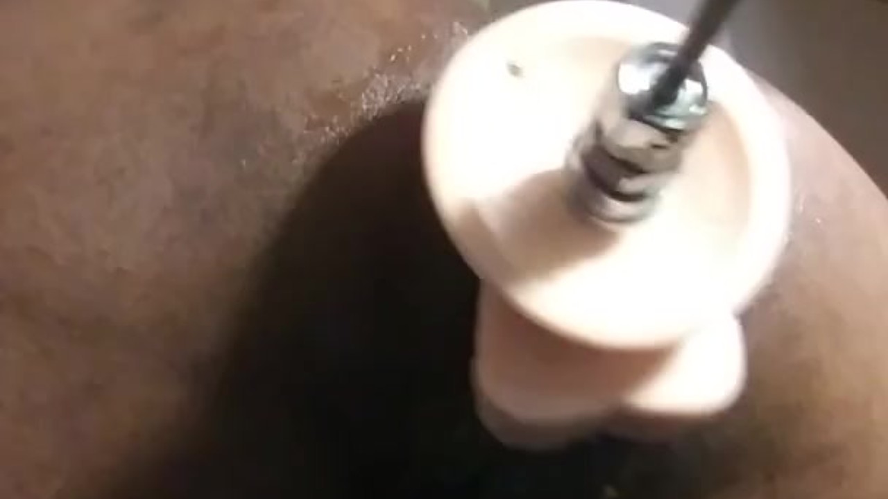 Gay Guy Cums from Ass and Cock Simultaneously