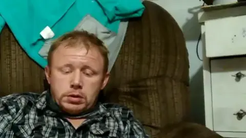 Guy Cums and Shares His Load