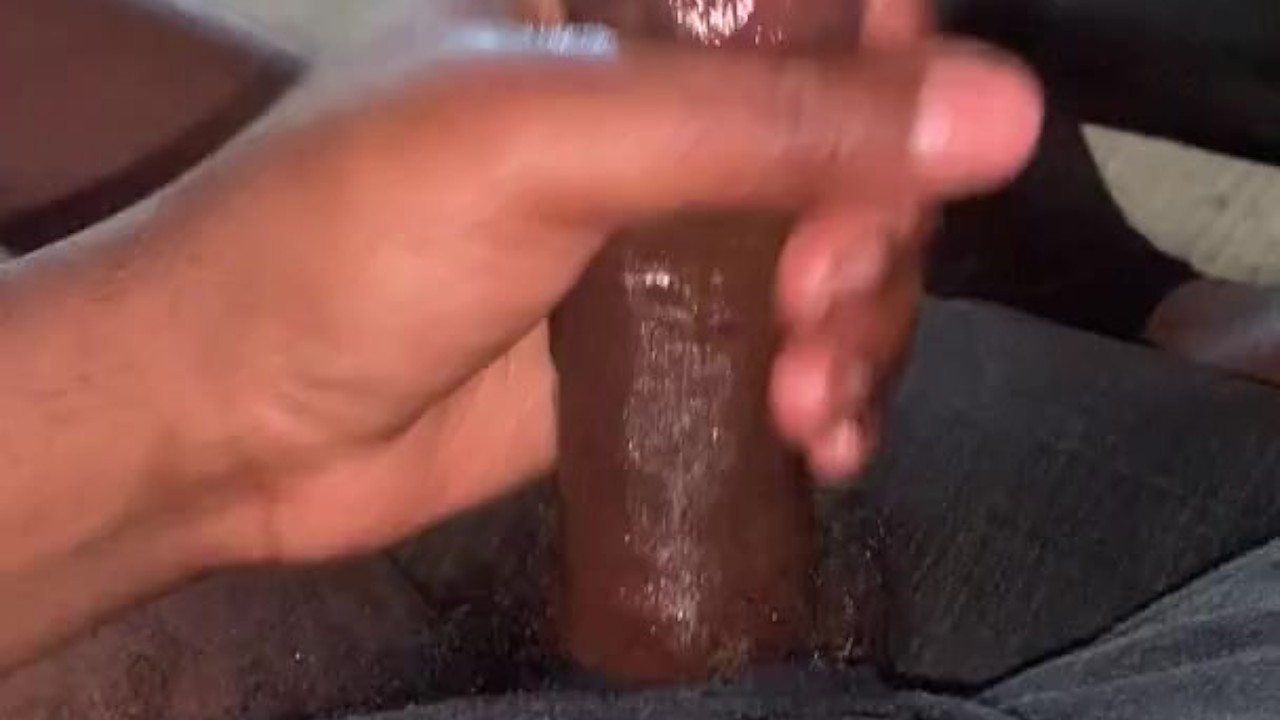 Fast Gay Fucking in Quick Encounter