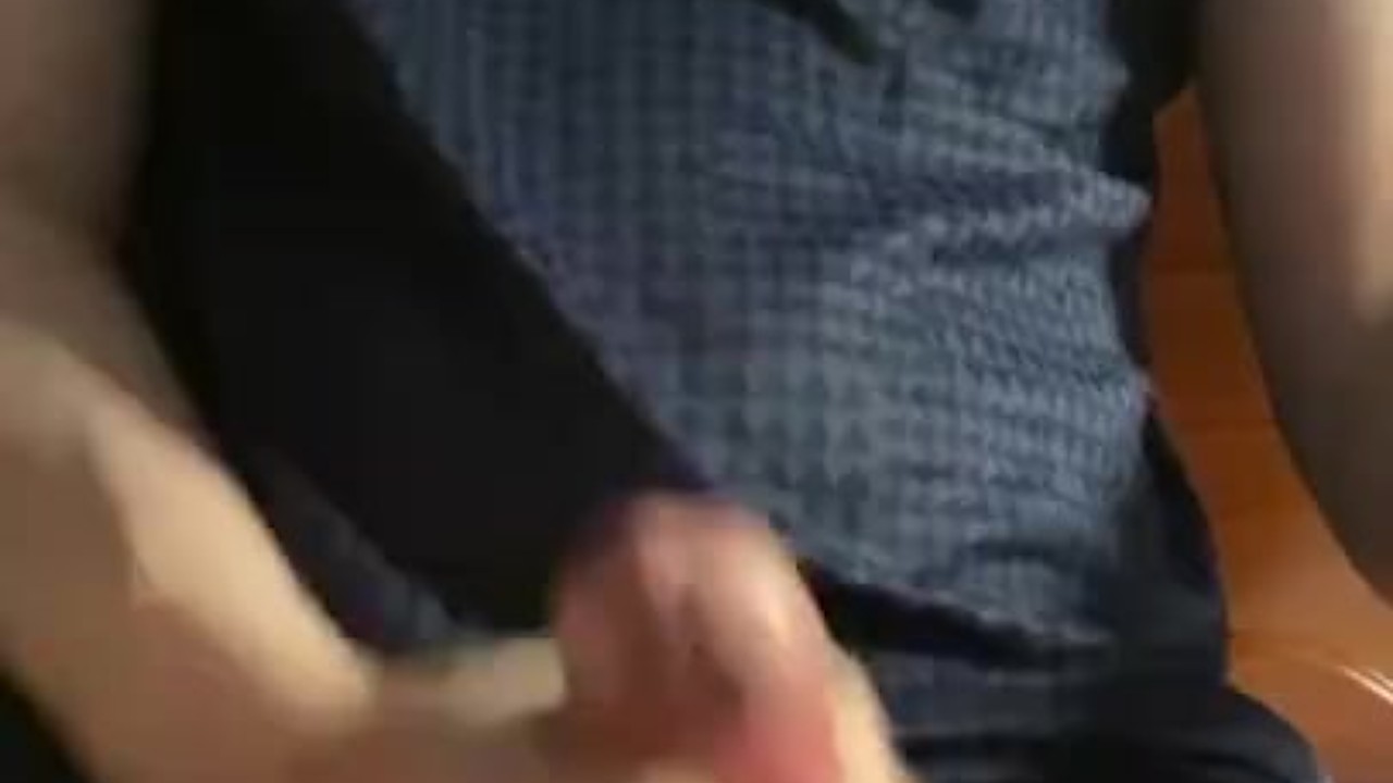 Asian Twink Jerks Off and Cums in Morning Scene