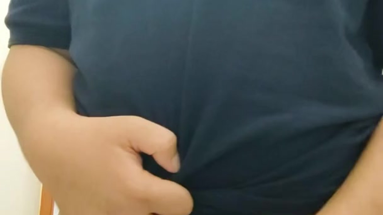 Horny Guy Masturbates on Camera