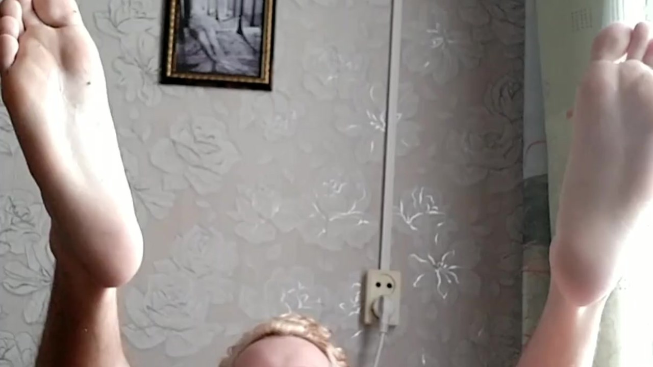 Twink Destroys Hole with Dildo and Fingers