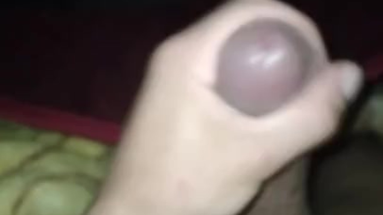 Latin Guy Masturbates in Bedroom