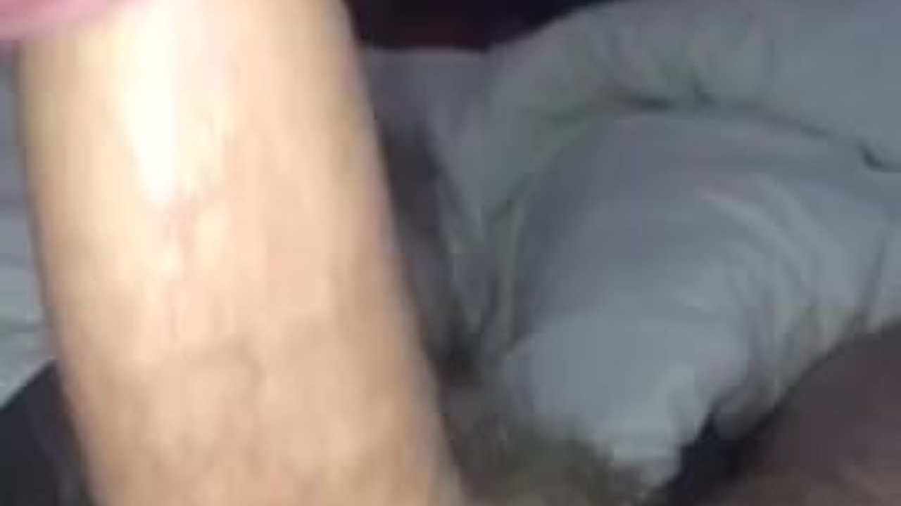 Guy Fucks Fleshlight in Quick Solo Session