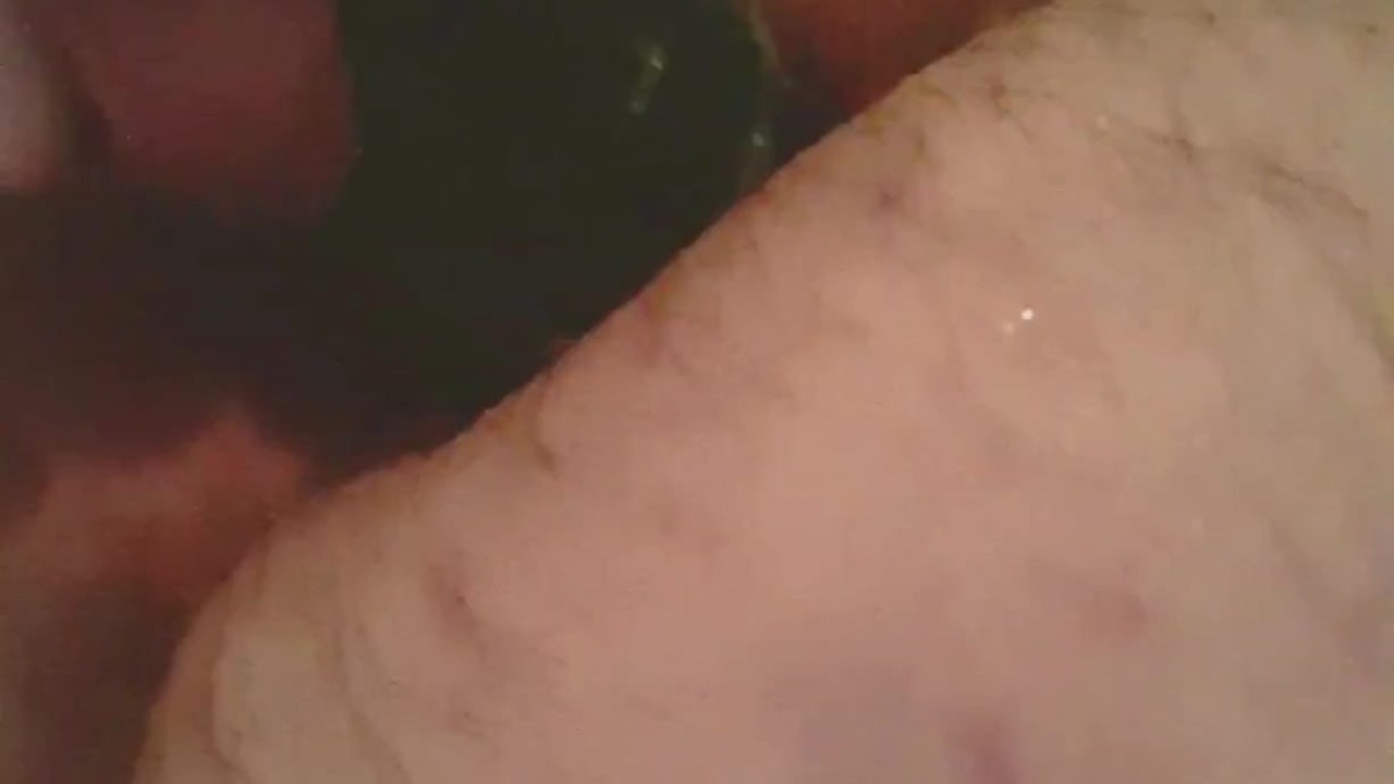 Gay Guy Fucks Himself with Cucumber