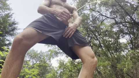 Cam Crest Gets Naked Outdoors
