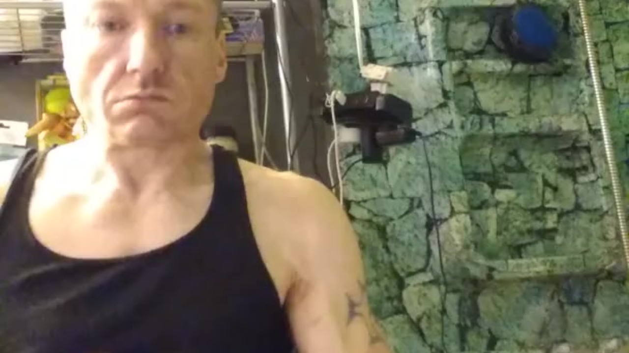 Guy Masturbates With Cock Rubbing Action