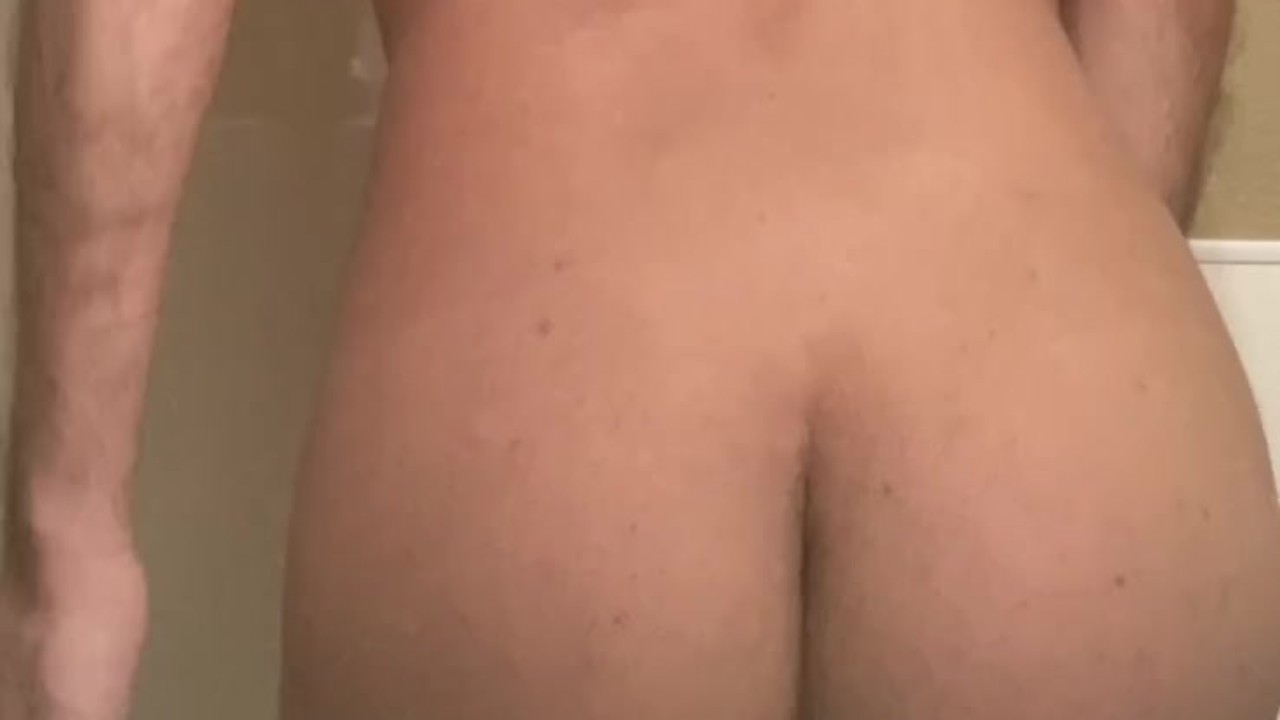 Gay Guy Spanks His Own Ass