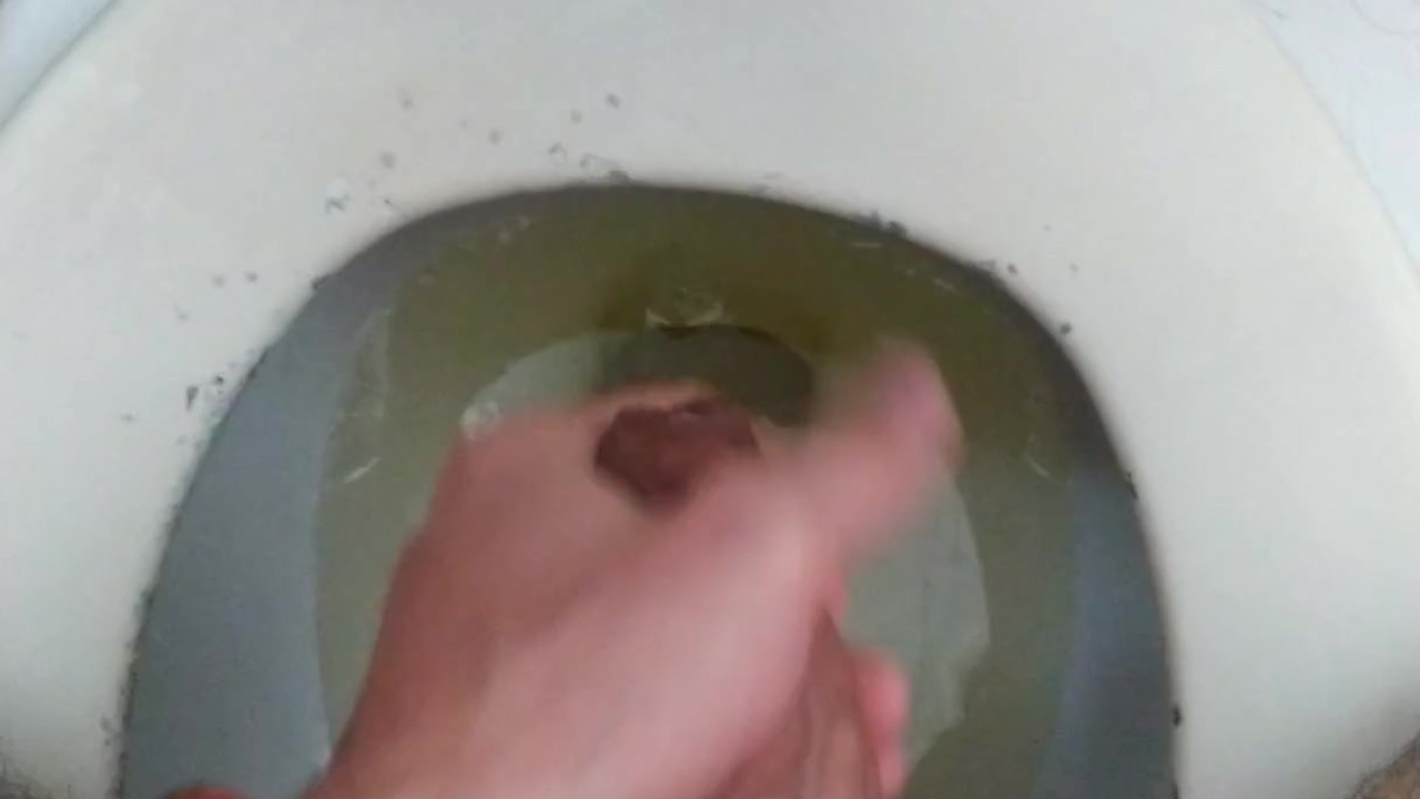 Gay Guy Pisses and Cums in Huge Loads