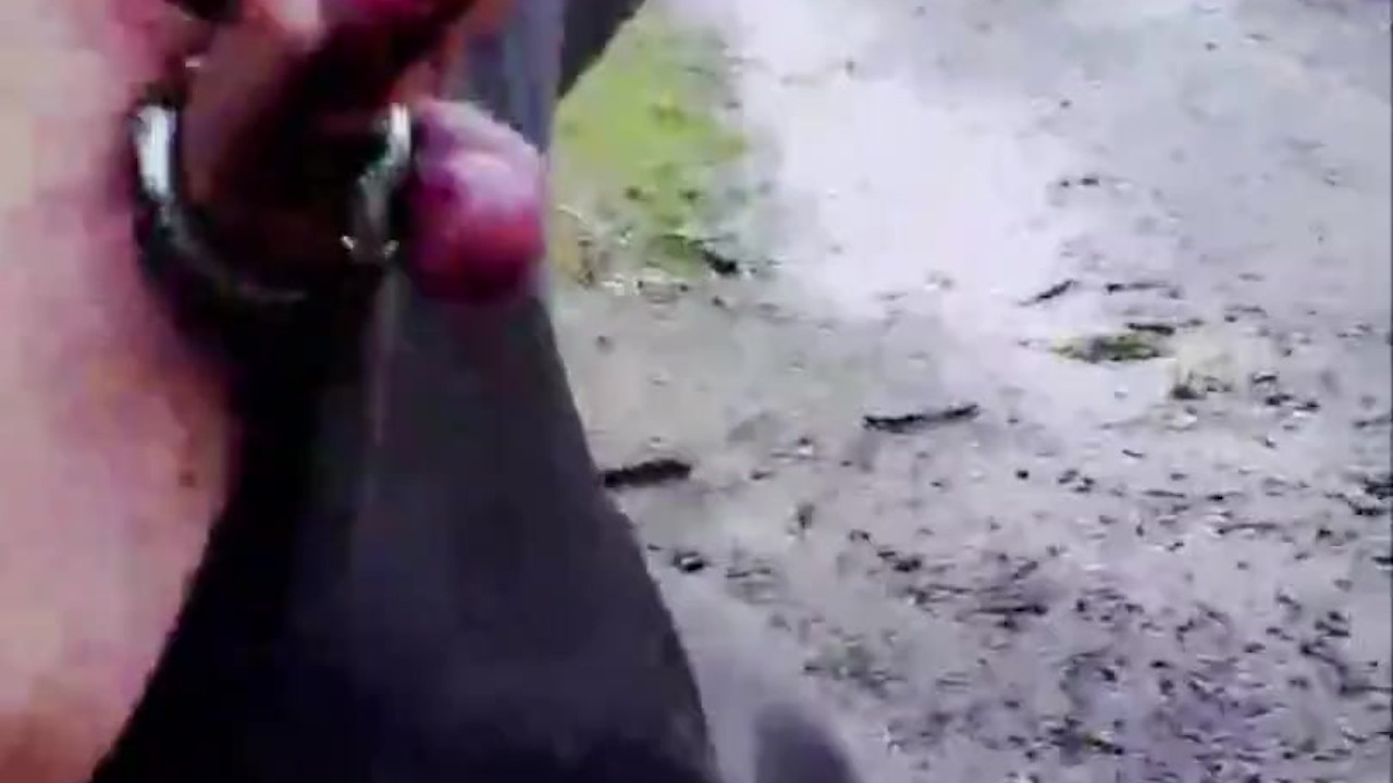 Twink Slutboyben Cums Outdoor on CAM4