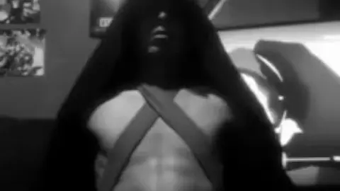 Horny Twinkboy Gets Off in Quick Solo