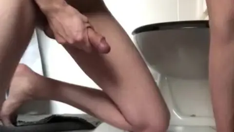 Twink Cumming Hands-Free with Intense Orgasm