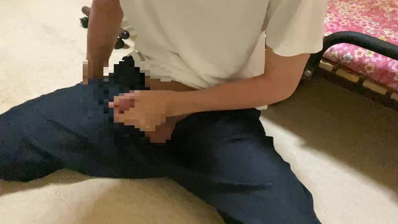 Japanese Amateur Holds Cum for 1 Hour