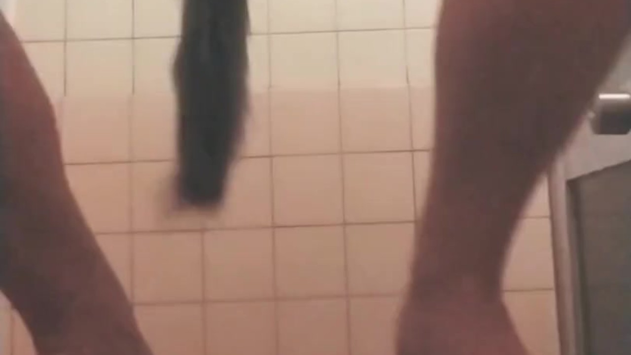 Twink Plays in Shower with Bubble Butt
