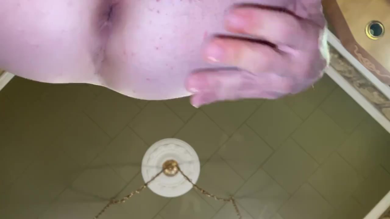Twink Shows Off Anal Stretching and Inspects Hole
