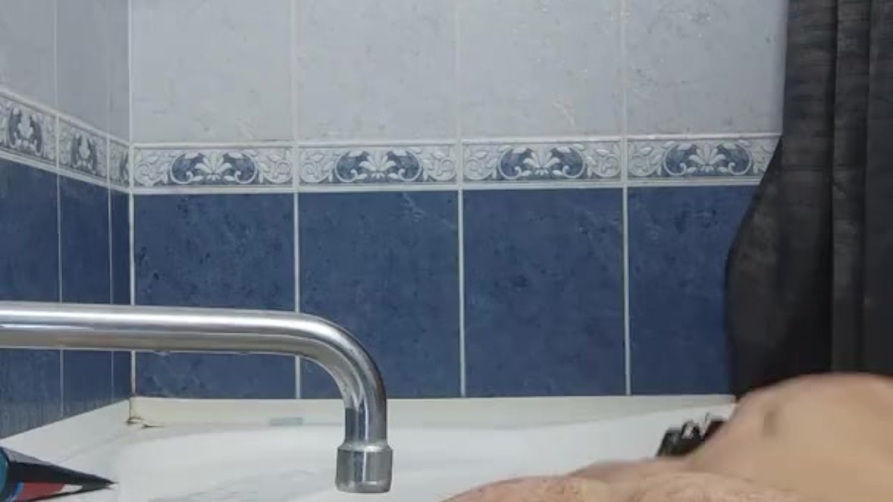Big Ass Bottom Gets Fucked by 10inch Dick