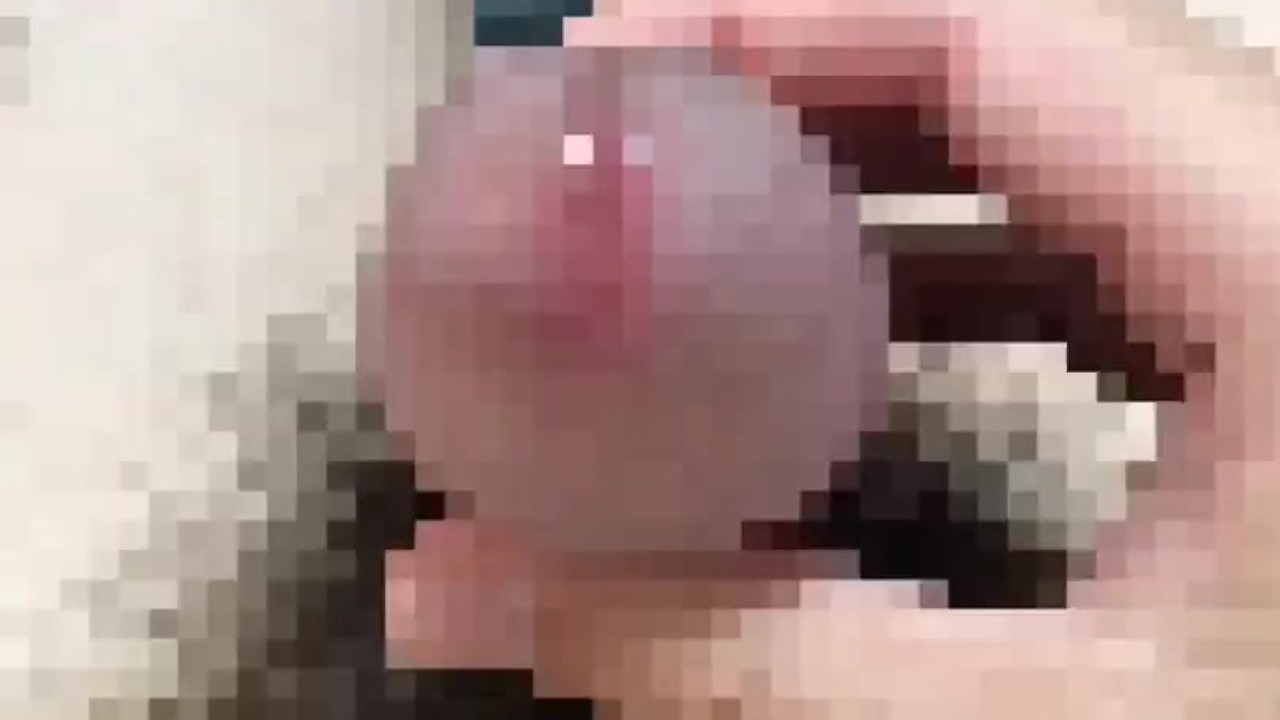 Guy Masturbates to Ejaculation Using Fingers