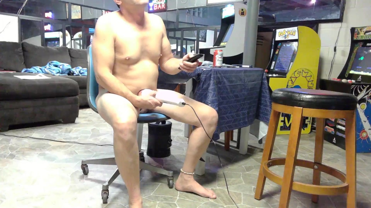 Gay Nympho Masturbates Like Crazy