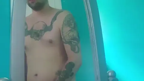 Gay Bareback Threesome
