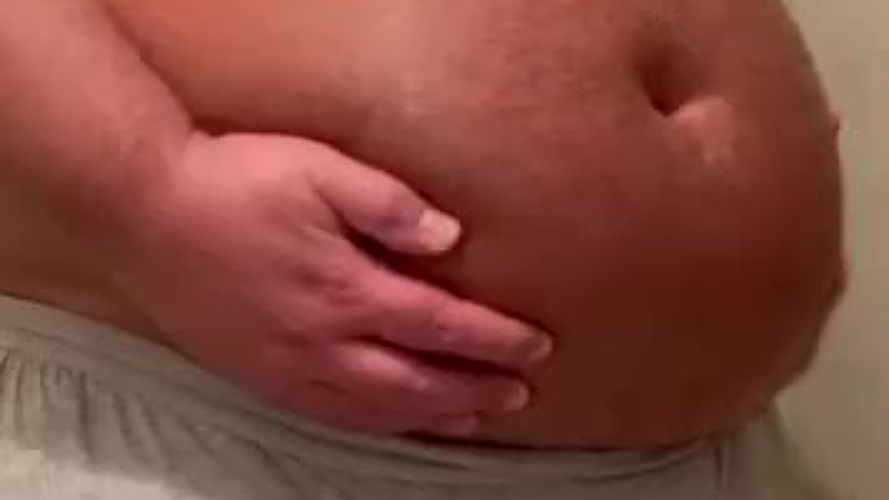 Hairy Guy Cums Overhang with Bonus Load