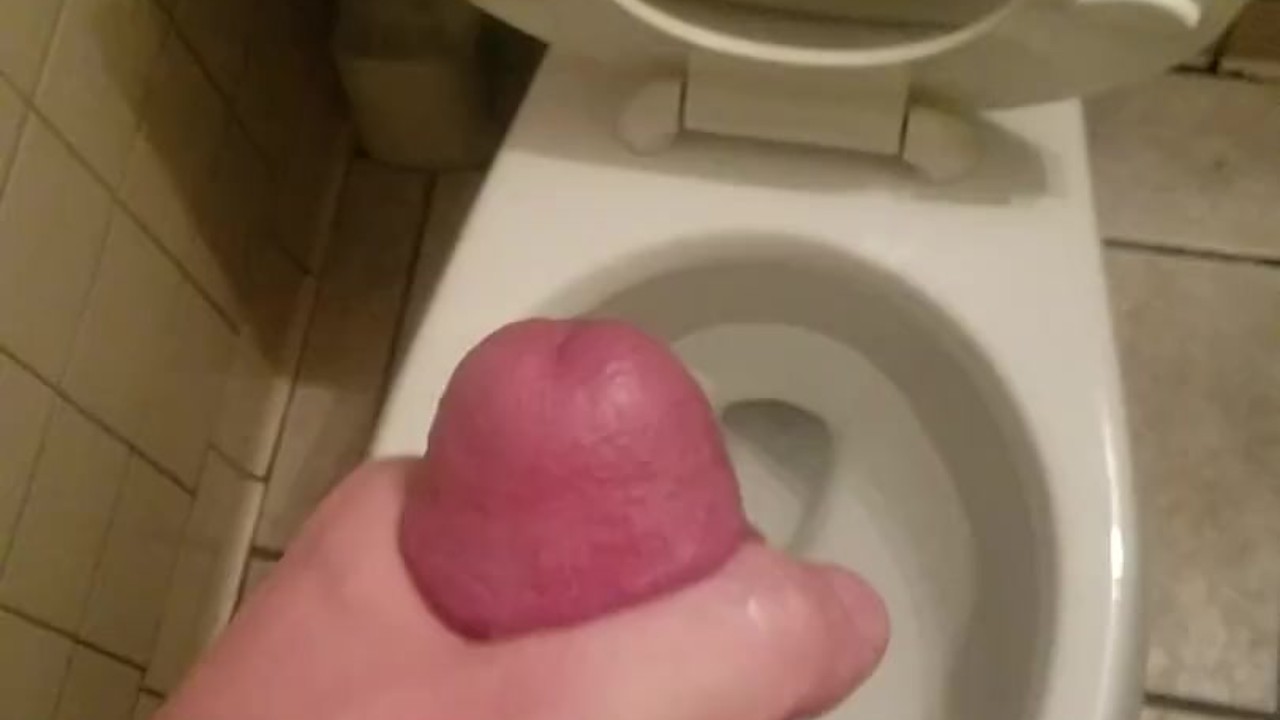 Santa Fucks Young Twink in Christmas Surprise