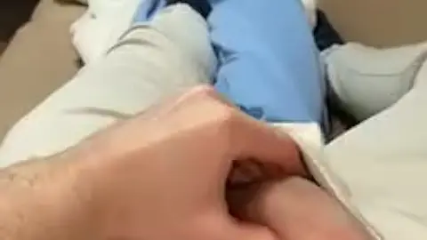Morning Blowjob for Hard and Wet Guy