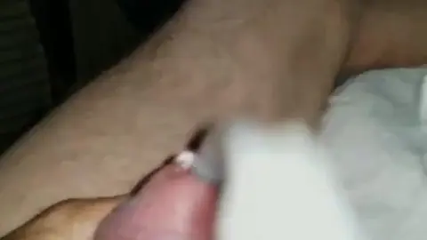 Guy Uses Silicone for Morning Sounding Session