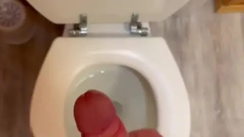Young Twink Gets Cumshot After Intense Fucking