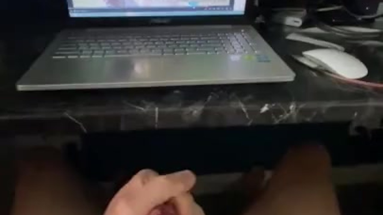 Gay Guy Cums While Watching Porn