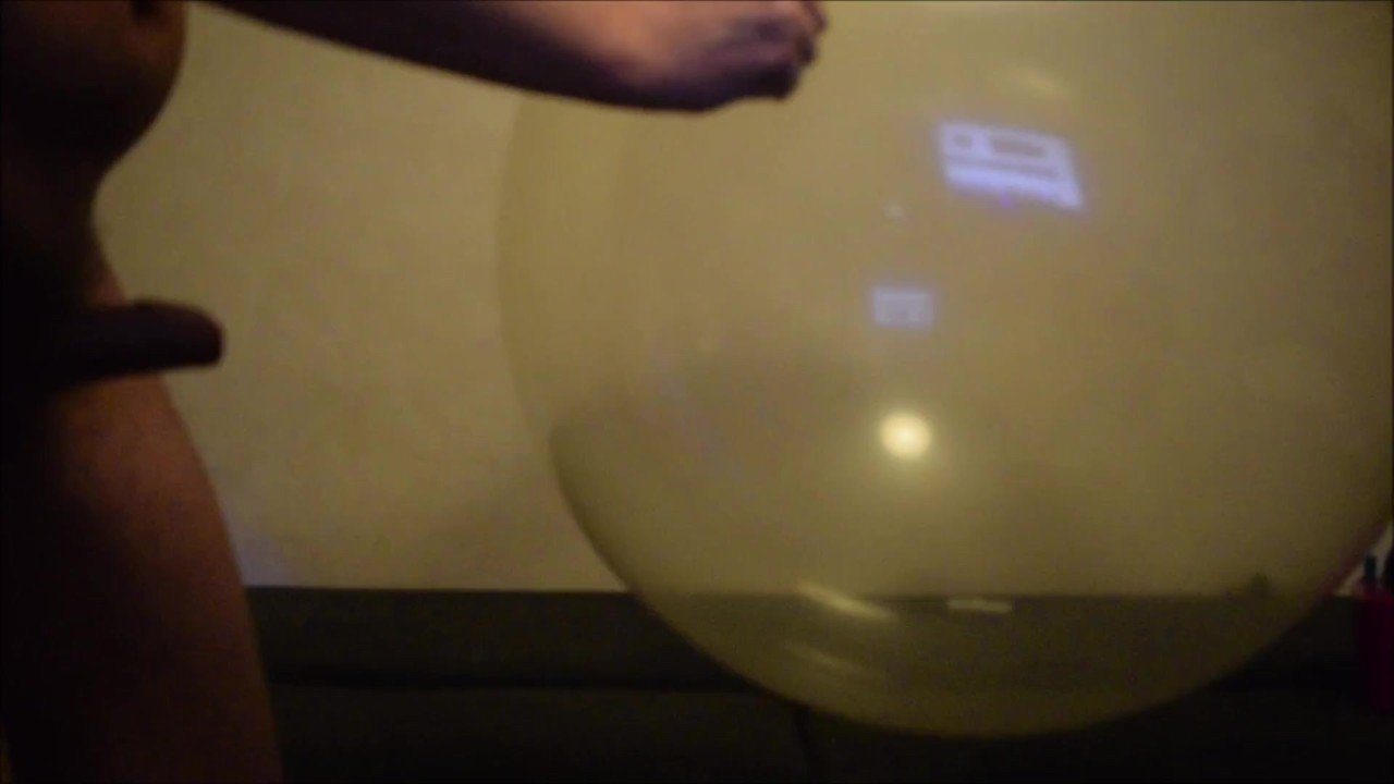 Gay Guy Fucks Balloon in Kinky Tutorial