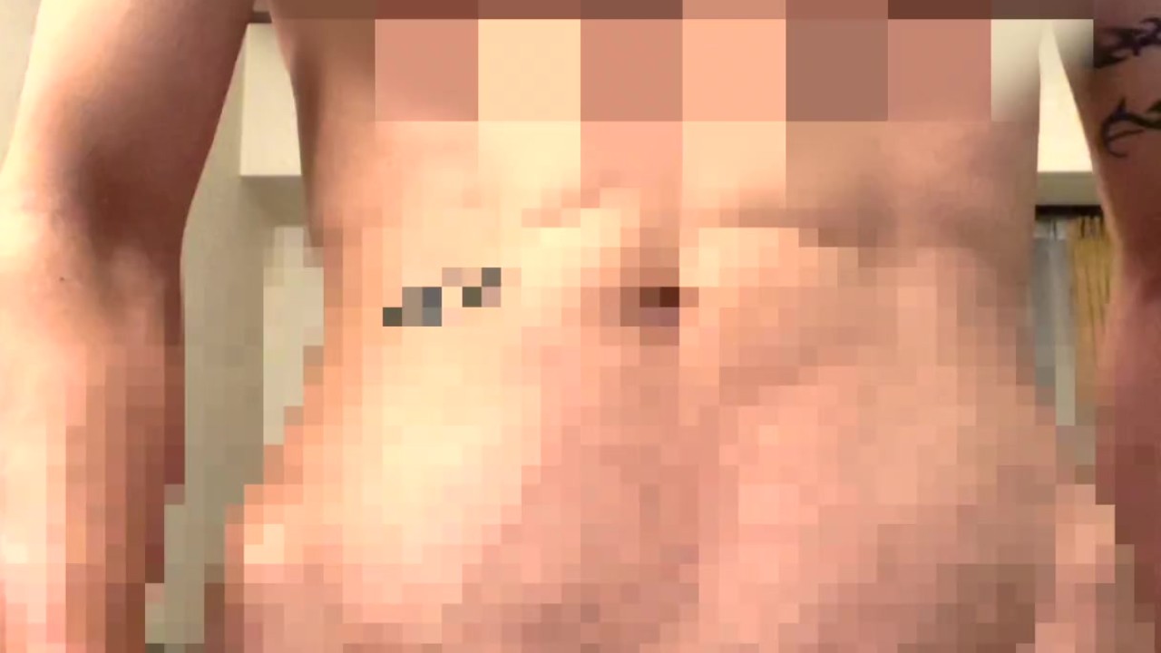 Japanese Guy Uses Comb for Erection Challenge