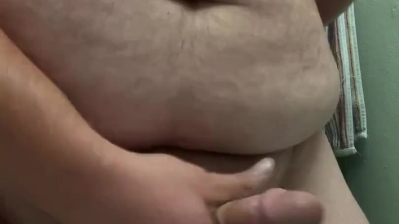 Hairy Bear Cub Masturbates Before Shower
