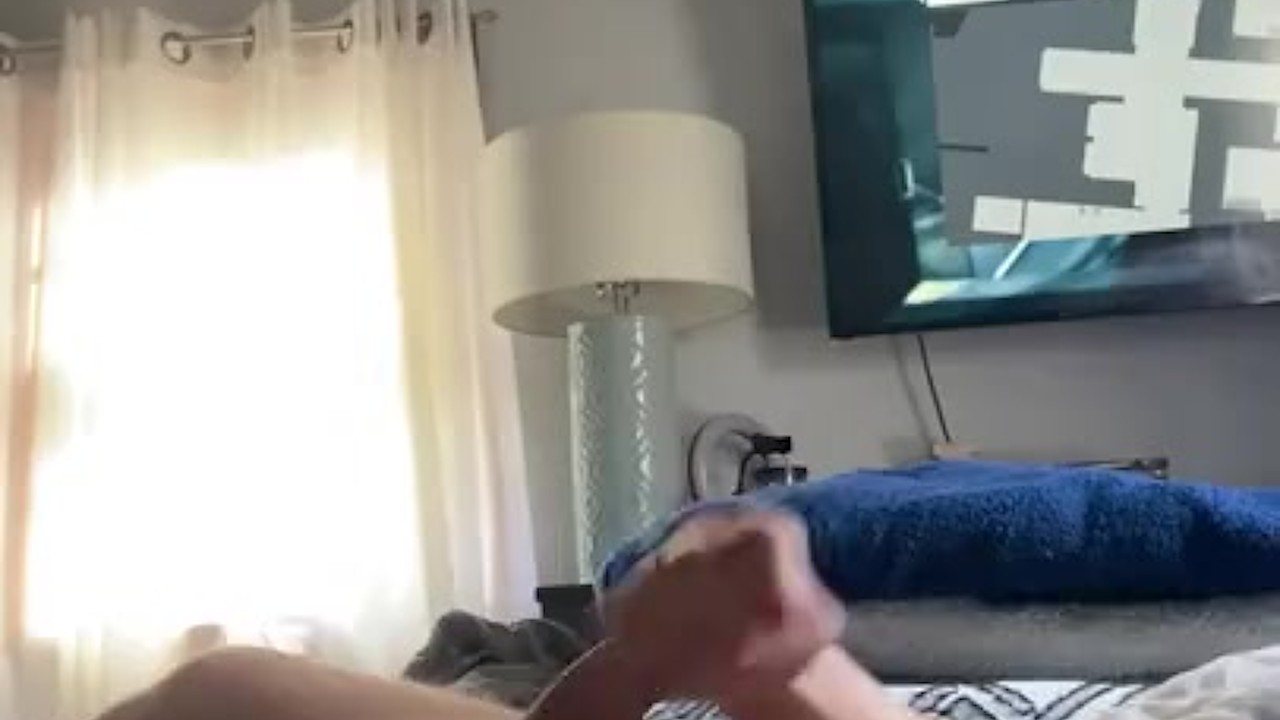 Jock Jerks Off Until Huge Cumshot