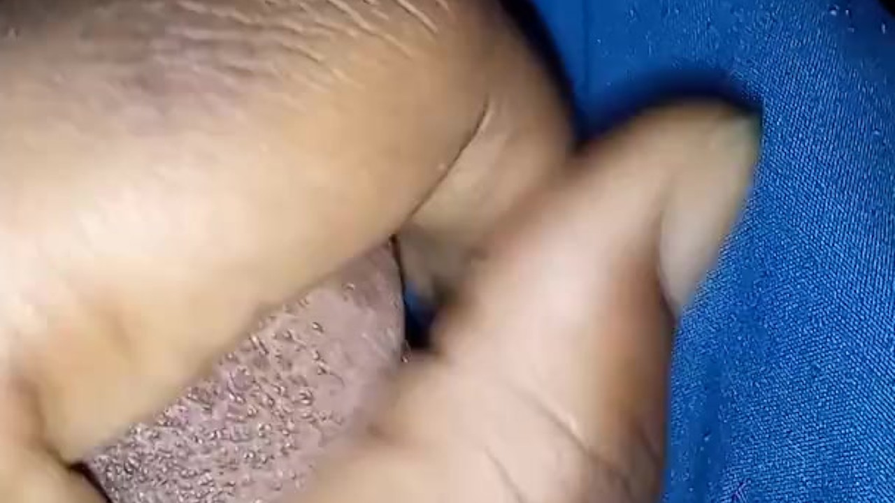 Muscular Guy Sucks Hard Cock