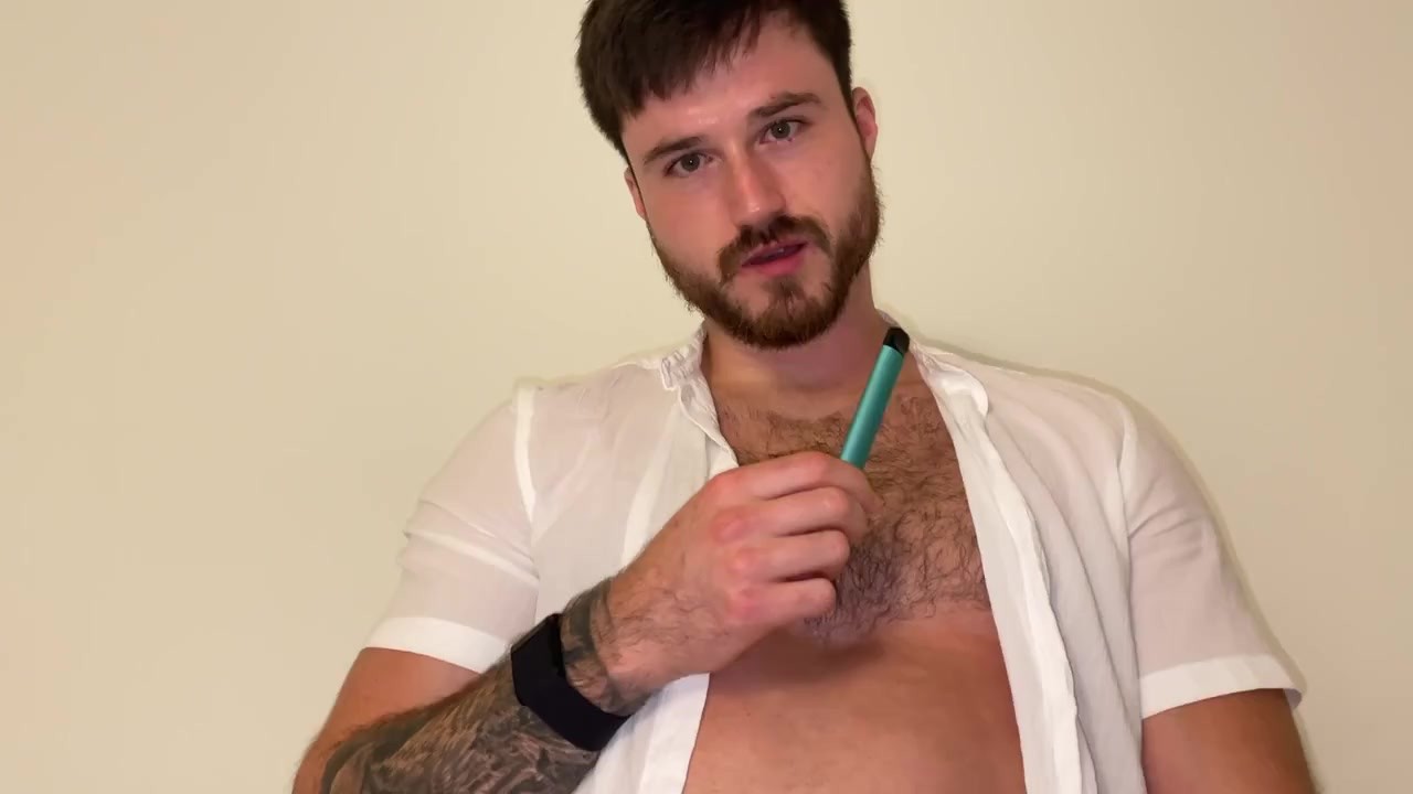 Gay Smoker Gets Off on Giant Cigar Fetish