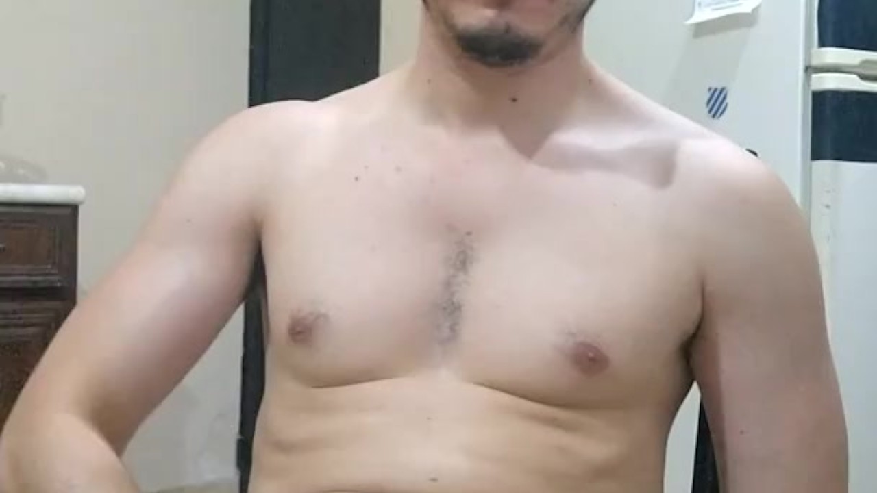 Man Shows Off Flaccid Long Cock While Flexing