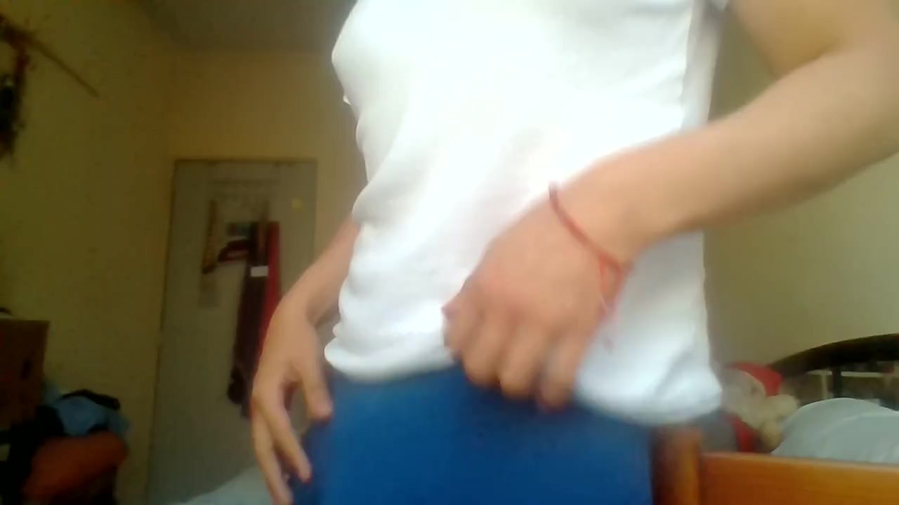 Guy Masturbates Alone in His Room