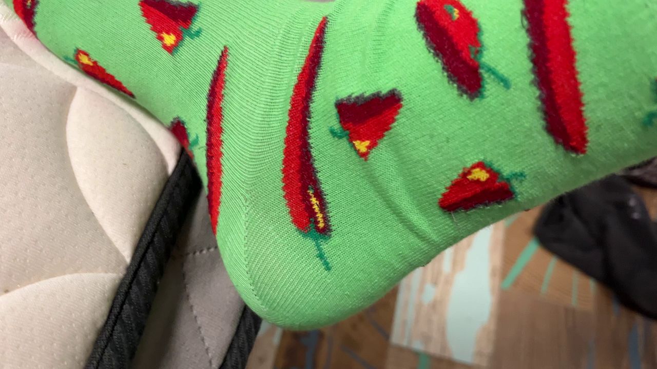 Twink Wears Green Socks for Oral Sex